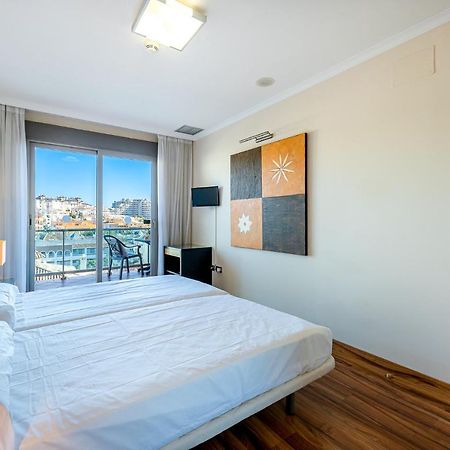 797 Holiday Rentals - Arcosur1- Moderno Apartamento Con Terraza Y Vistas Benalmadena Luaran gambar